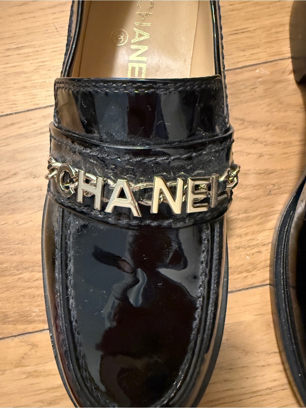 CHANEL Black Patent Leather Logo Chain Loafers - Picture 3 of 8